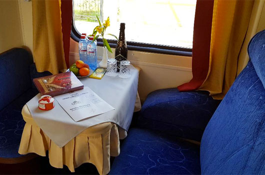 Interior da Cabine Silver do Trem Transiberiano Golden Eagle Golden Eagle