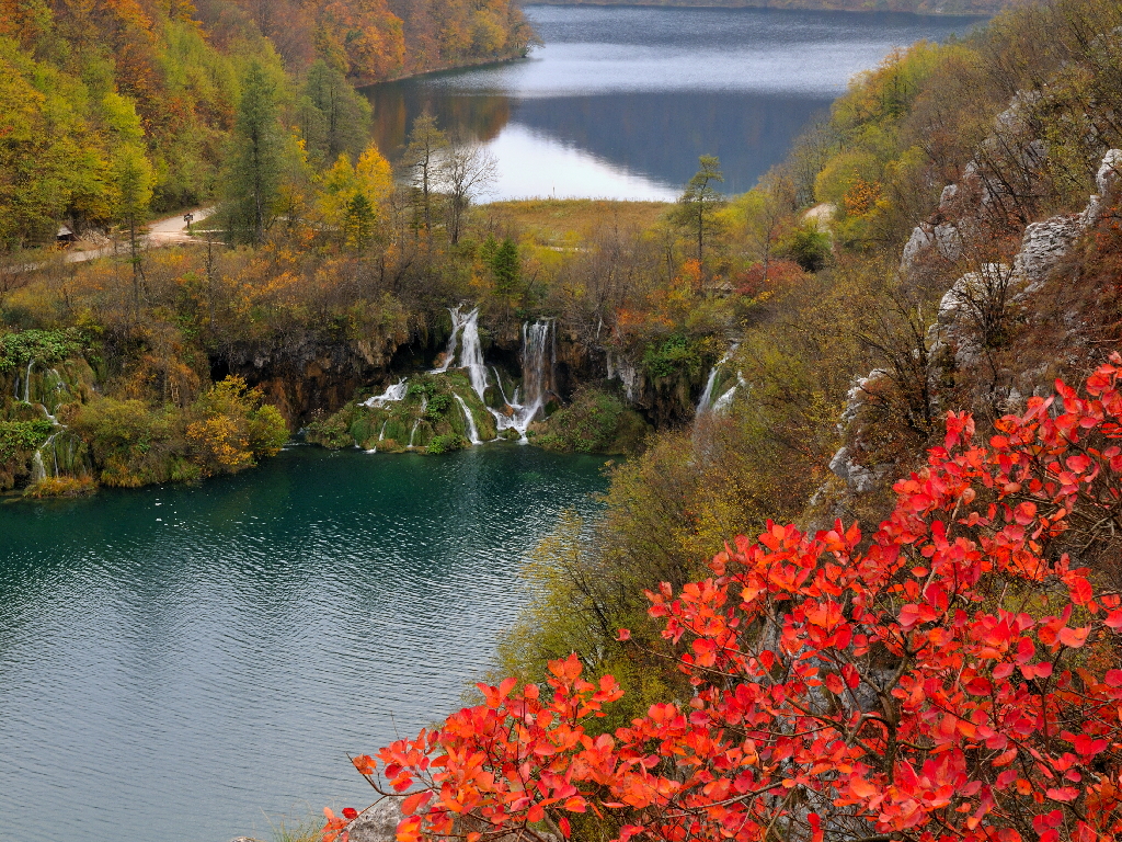 Click to enlarge image TUMLARE Parque Nacional de Plitvice na Crocia.jpg